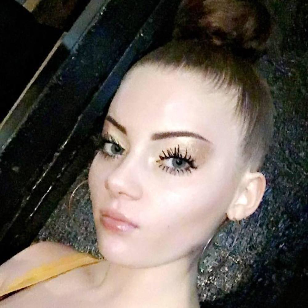 Meet your Posher, Lanaa